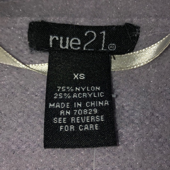 lavender fuzzy sweater - Picture 3 of 3